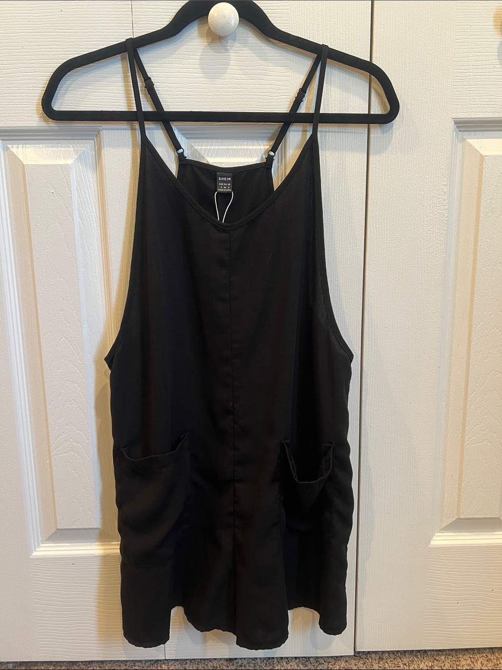 SHEIN Black Double-Strap Pocket Romper